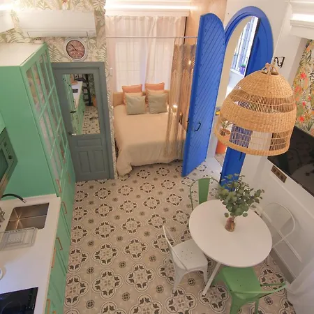 Mara's La Mar - Beachfront Tiny House - Bajondillo Lägenhet *
