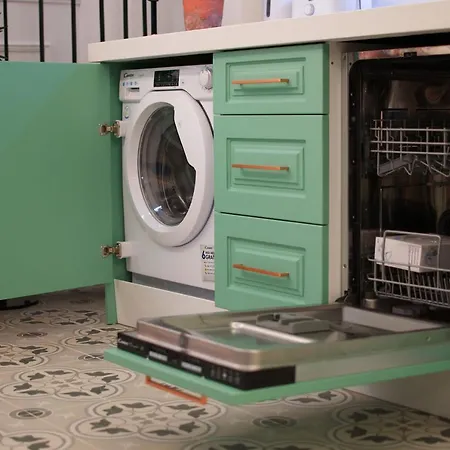 Appartement Mara's La Mar - Beachfront Tiny House - 30 M2 Private Terrace *