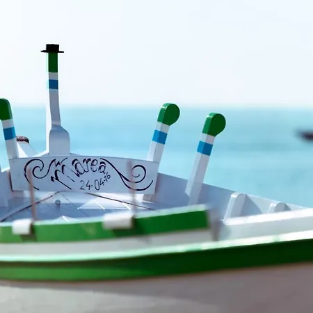 Mara's La Mar - Beachfront Tiny House - 30 M2 Private Terrace Appartement *