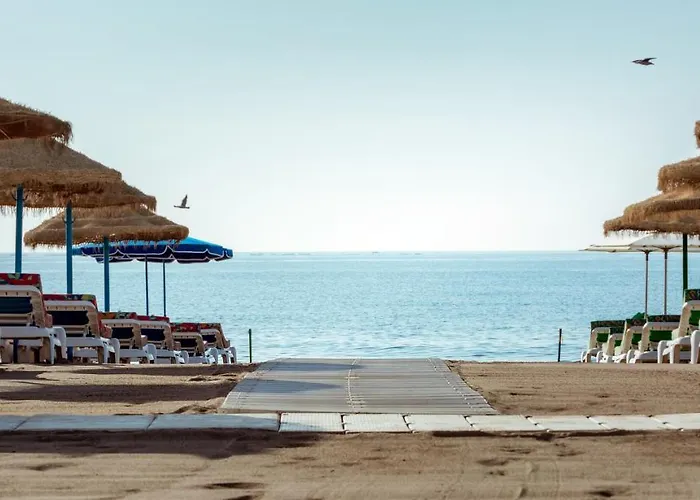 Mara's La Mar - Beachfront Tiny House - 30 M2 Private Terrace