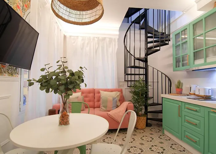 Mara's La Mar - Beachfront Tiny House - 30 M2 Private Terrace Apartament Torremolinos