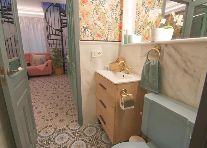 Lägenhet Mara's La Mar - Beachfront Tiny House - 30 M2 Private Terrace Torremolinos